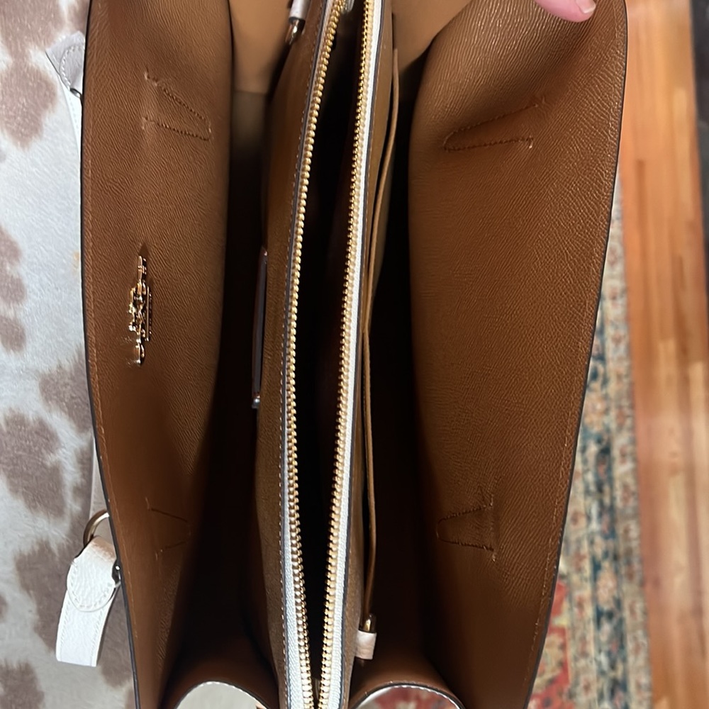 Coach bag - Picture 2 of 3